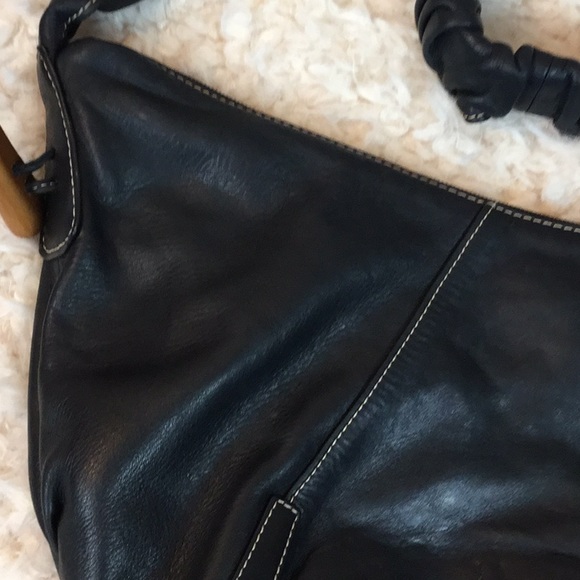 Kenneth Cole Shoulder Bag - Picture 3 of 5